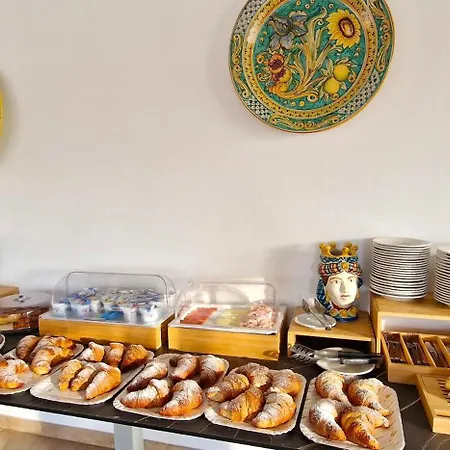 Alojamento de Acomodação e Pequeno-almoço Giulia Lampedusa